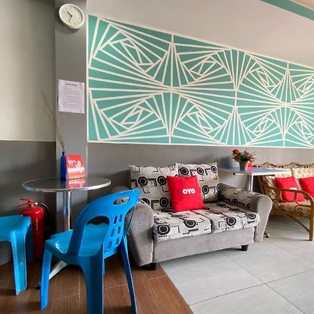 Spot On 90283 Twenty Seven Muntri Otel Tanjung Bungah  Dış mekan fotoğraf