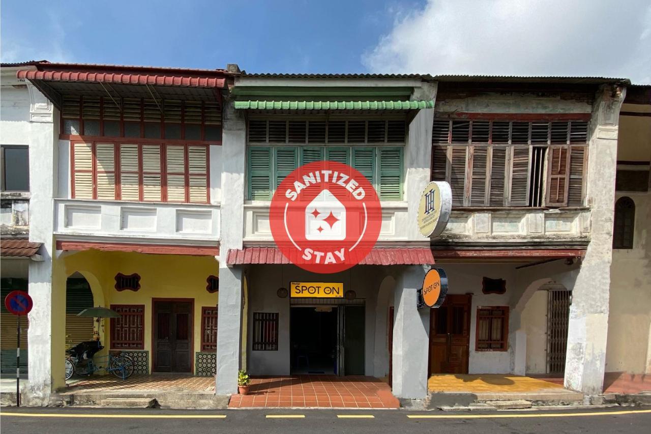 Spot On 90283 Twenty Seven Muntri Otel Tanjung Bungah  Dış mekan fotoğraf